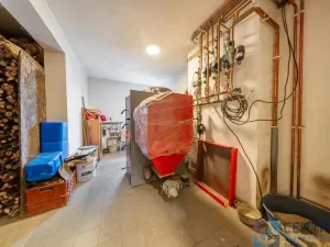 Prodej vícegeneračního domu, Veselá, 265 m2