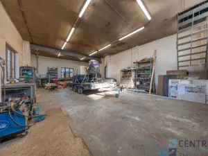 Prodej vícegeneračního domu, Veselá, 265 m2