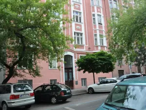 Pronájem bytu 1+1, Praha - Žižkov, Kubelíkova, 56 m2