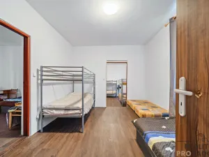 Pronájem pokoje, Sezemice, 30 m2