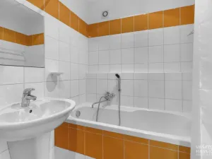 Prodej bytu 3+1, Hradec Králové, Bratří Štefanů, 74 m2