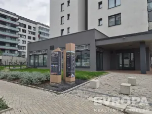 Pronájem restaurace, Praha - Hloubětín, Laponská, 82 m2