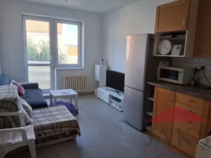 Pronájem bytu 2+kk, Telč - Telč-Staré Město, Komenského, 41 m2