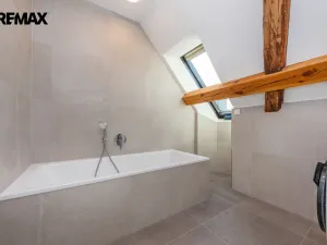 Pronájem bytu 2+kk, Praha - Nusle, Vrtbova, 62 m2