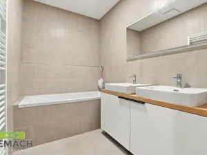 Pronájem bytu 3+kk, Uherské Hradiště, 28. října, 94 m2