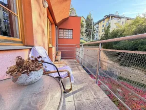 Pronájem bytu 2+kk, Praha - Břevnov, Šlikova, 78 m2