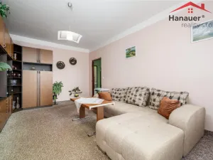 Prodej bytu 2+1, Děčín - Děčín VI-Letná, Školní, 63 m2