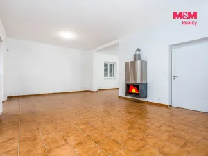 Prodej rodinného domu, Praha - Horní Počernice, Jasenná, 292 m2