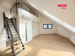 Prodej bytu 2+kk, Praha - Střížkov, Střížkovská, 75 m2