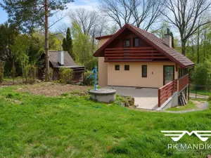 Prodej chaty, Babice, Na Bahýnkách, 121 m2
