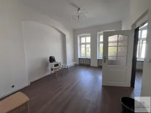 Prodej bytu 2+1, Karlovy Vary, Tylova, 70 m2