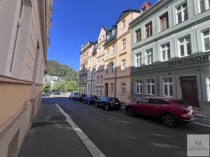 Prodej bytu 2+1, Karlovy Vary, Tylova, 70 m2