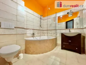 Prodej bytu 2+kk, Mariánské Lázně, Dusíkova, 76 m2