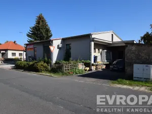 Prodej obchodního prostoru, Jestřabí Lhota, 230 m2