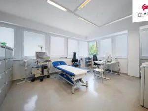 Prodej komerční nemovitosti, Praha - Stodůlky, V hůrkách, 1325 m2