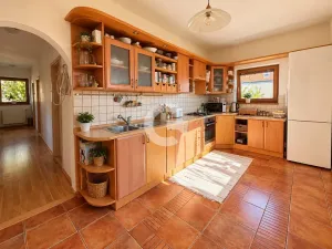 Prodej rodinného domu, Zlín - Kostelec, Květná, 220 m2