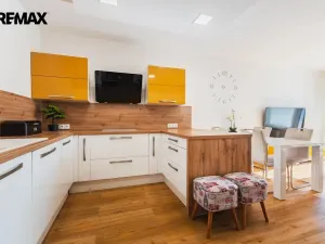 Pronájem bytu 3+kk, Praha - Čakovice, Hakenova, 75 m2