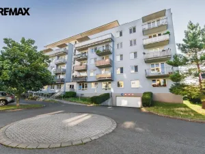 Pronájem bytu 3+kk, Praha - Čakovice, Hakenova, 75 m2