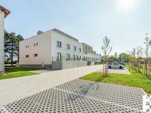 Prodej - jiné, Praha - Satalice, 14 m2
