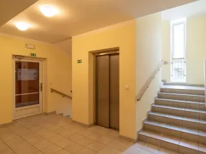 Pronájem bytu 2+kk, Praha - Jinonice, Za zámečkem, 69 m2