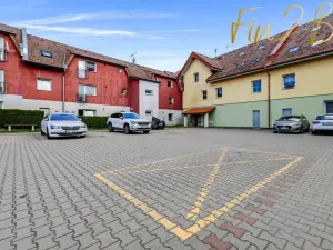 Prodej bytu 3+kk, Břežany II, 62 m2
