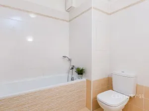 Prodej bytu 2+kk, Praha - Hostavice, U Hostavického potoka, 55 m2