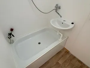 Pronájem bytu 1+kk, Frýdek-Místek, Bavlnářská, 29 m2