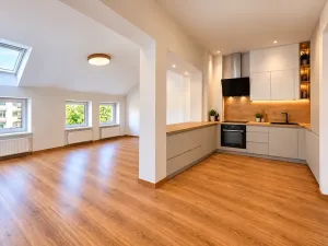 Pronájem apartmánu, Praha - Holešovice, Kamenická, 85 m2