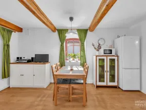 Prodej rodinného domu, Hořiněves - Žíželeves, 211 m2
