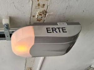 Pronájem garáže, Chrudim - Chrudim III, Víta Nejedlého, 18 m2