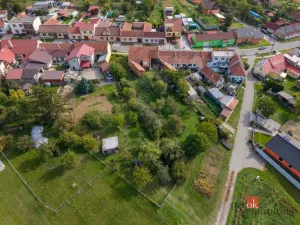 Prodej pozemku pro bydlení, Kozlany, 811 m2