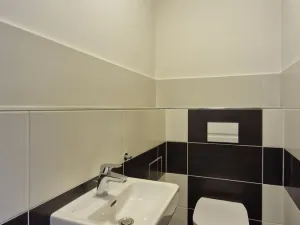 Pronájem bytu 3+kk, Praha - Vysočany, Pod Harfou, 85 m2