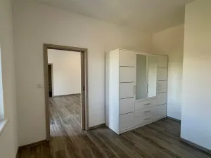 Pronájem bytu 2+kk, Cheb, Osvobození, 50 m2