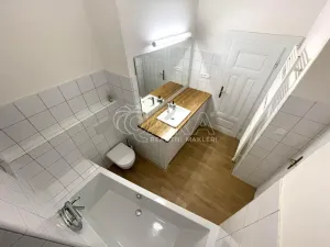 Pronájem bytu 2+kk, Praha - Bubeneč, Bubenečská, 60 m2