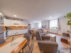 Prodej výrobních prostor, Veselá, 265 m2