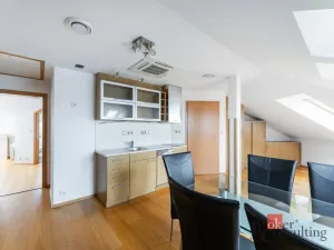 Prodej bytu 3+kk, Praha - Suchdol, Suchdolské náměstí, 101 m2