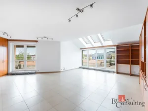Prodej bytu 3+kk, Praha - Suchdol, Suchdolské náměstí, 101 m2
