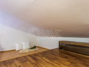 Pronájem bytu 1+kk, Dolní Břežany, Ke Kapličce, 30 m2