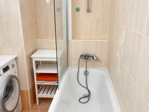 Pronájem bytu 2+kk, Praha, Václava Trojana, 54 m2