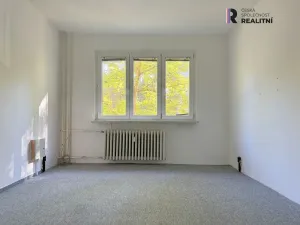 Pronájem bytu 2+1, Ostrov, Kollárova, 55 m2