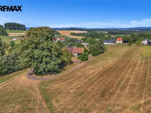 Prodej komerčního pozemku, Nekoř, 1779 m2