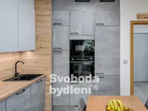 Prodej bytu 2+kk, Kralupy nad Vltavou - Lobeček, J. Wolkera, 58 m2