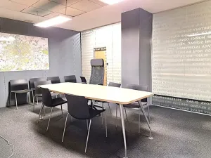 Pronájem kanceláře, Praha - Motol, Plzeňská, 321 m2