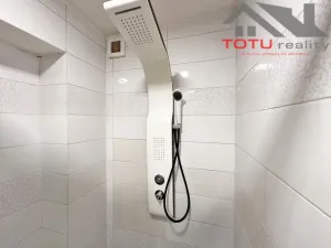 Pronájem bytu 3+1, Trutnov, Voletinská, 86 m2