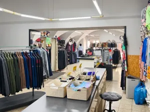 Pronájem obchodního prostoru, Hodonín, Národní třída, 121 m2
