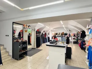 Pronájem obchodního prostoru, Hodonín, Národní třída, 121 m2