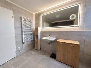 Pronájem bytu 2+kk, České Budějovice - České Budějovice 2, O. Nedbala, 56 m2