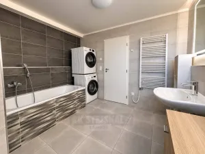 Pronájem bytu 2+kk, České Budějovice - České Budějovice 2, O. Nedbala, 56 m2