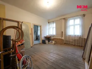 Prodej rodinného domu, Záříčí, 850 m2