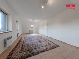 Prodej rodinného domu, Karlovy Vary - Hůrky, 250 m2
